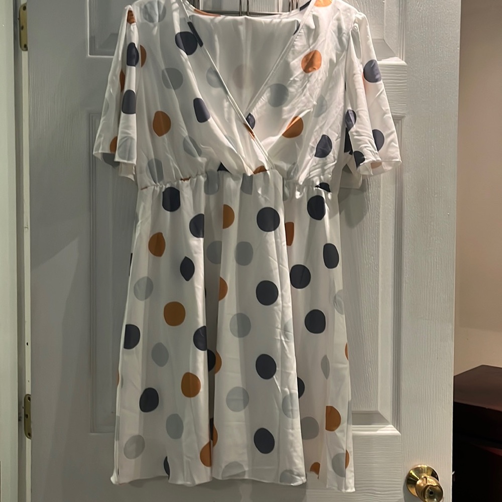 Never worn Dress